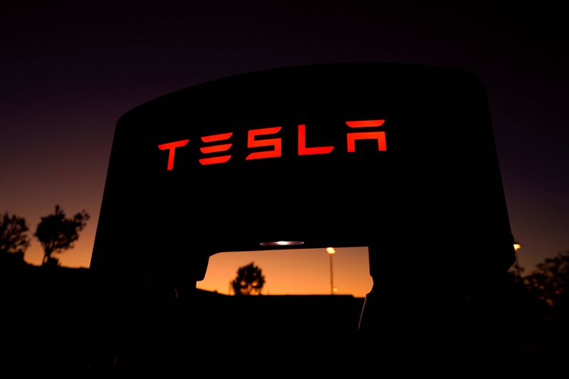Mizuho Securities Downgrades Tesla to Neutral From Buy, Adjusts Price