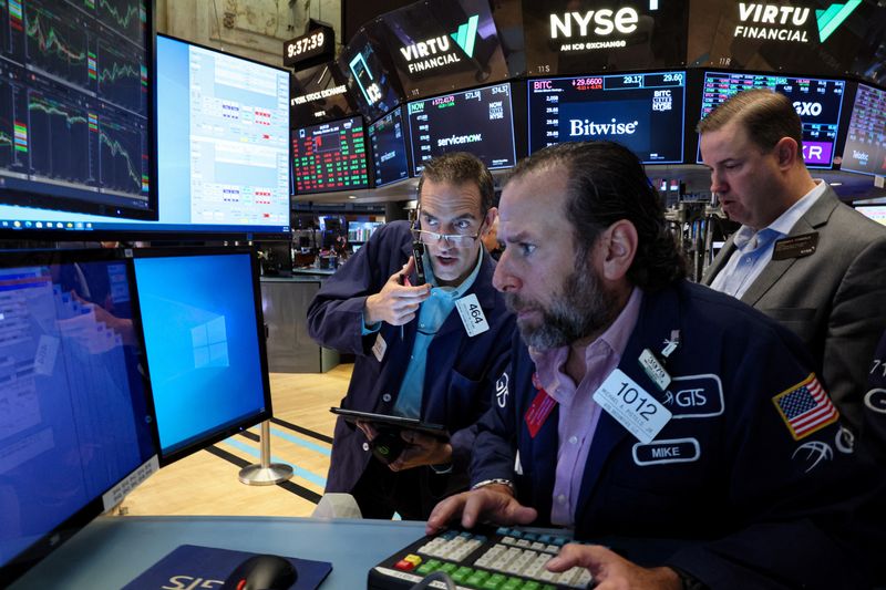 Stocks steady, bonds in euphoric mood on bets of peak rates